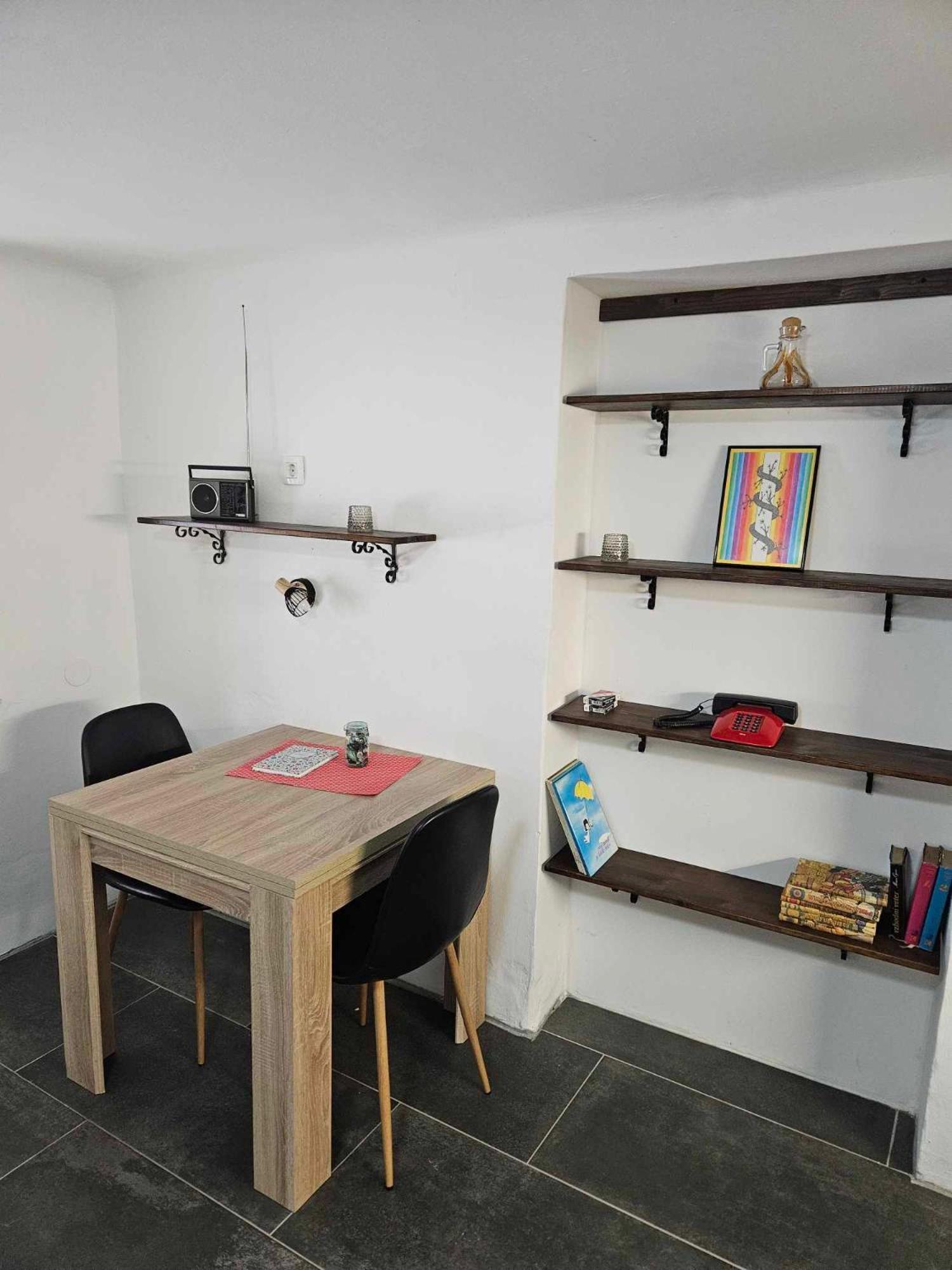 Apartment Slovan Škofja Loka エクステリア 写真